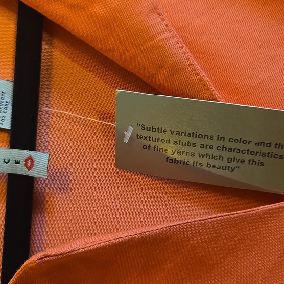 Voice-Linen blend light coral pullover v neck top, side drape Sz L NWT. - Picture 4 of 8